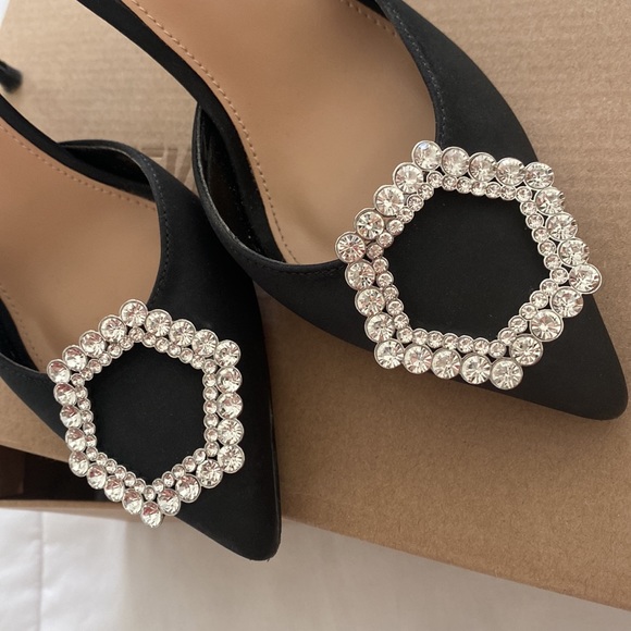 BLACK Steve Madden Heels - Picture 8 of 9